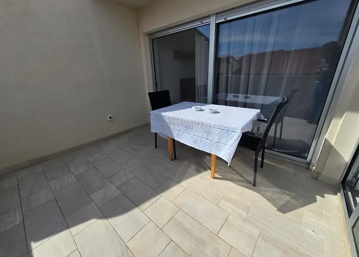 Hope Apartment *