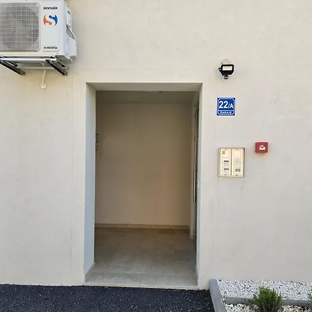 Noa Appartamento Ližnjan